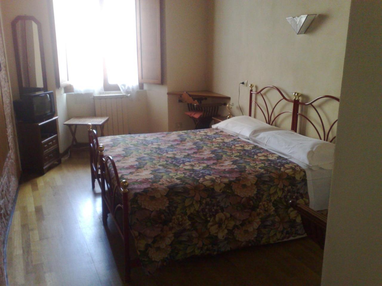 Garibaldi Hotel